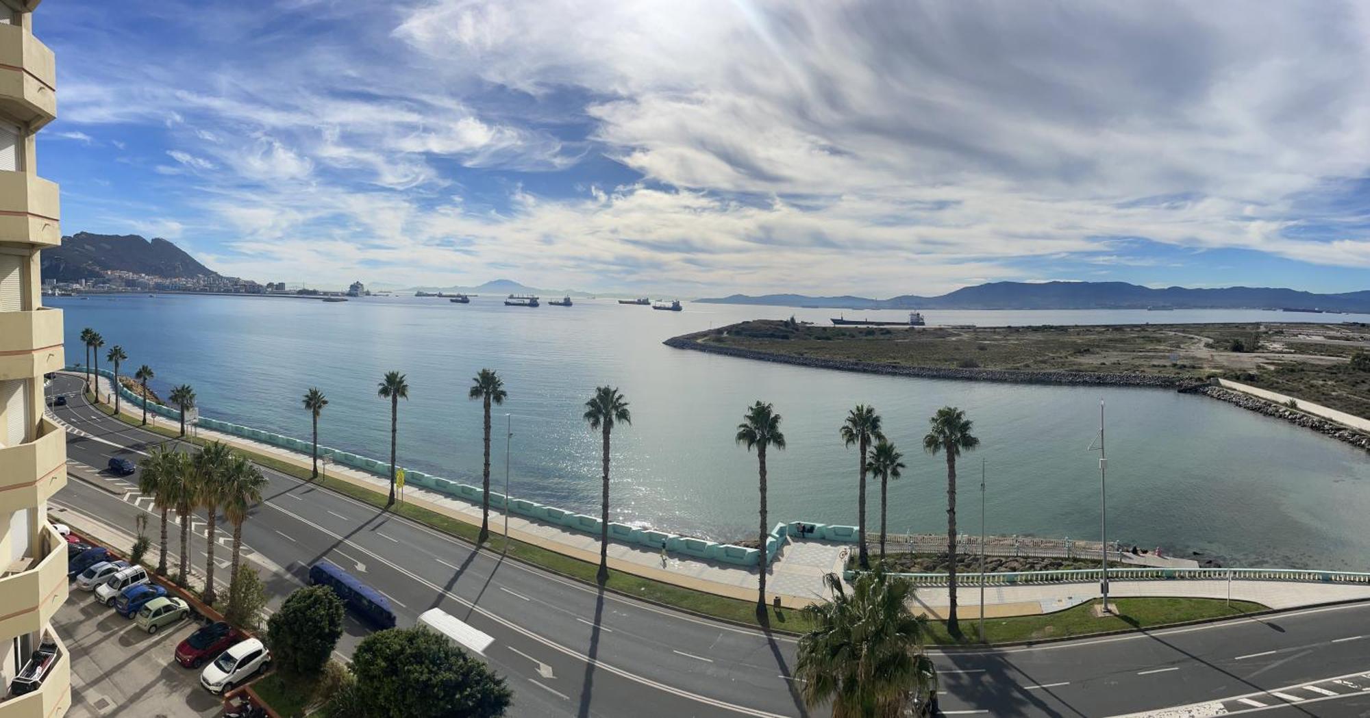 Apartamento Vistas Roca Mar La Línea de la Concepción Exterior foto